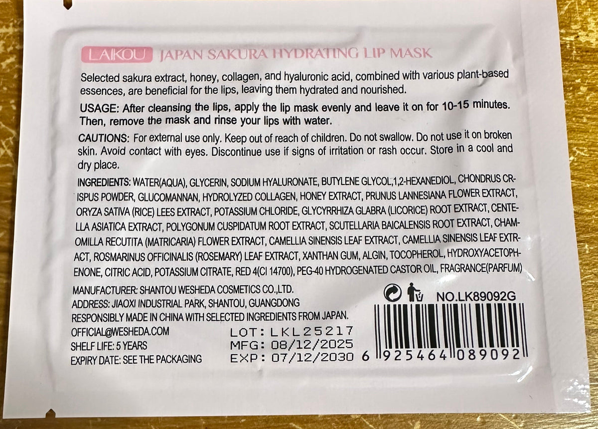 Originalrückseite der LAIKOU Japan Sakura Lippenmaske 6 g mit Zutaten und Haltbarkeitsaufdruck
